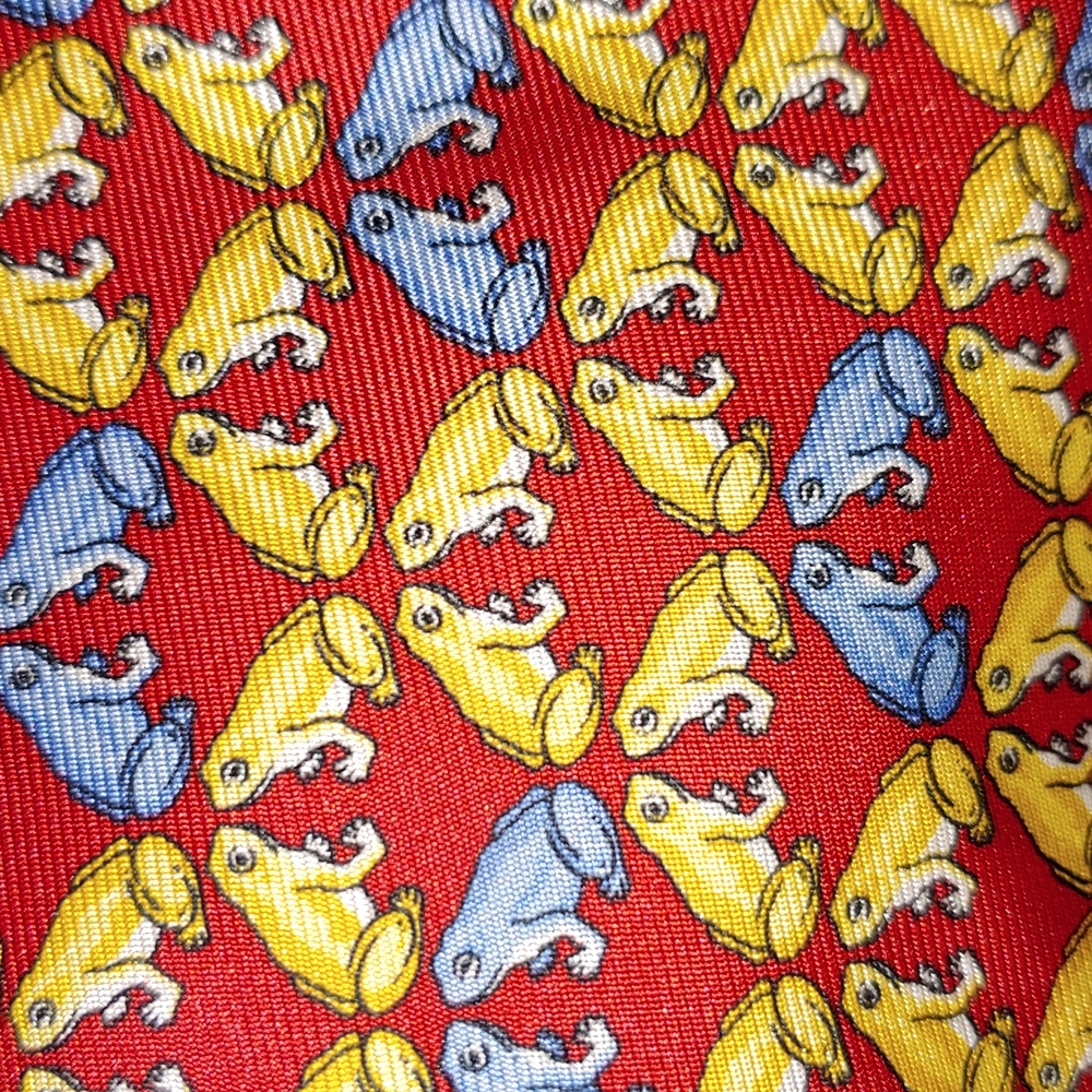 Peterborough Row all silk frog tie - Picture 4 of 8